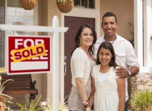 Cash Home Buyers vs Realtors: Which Is the Better Option?